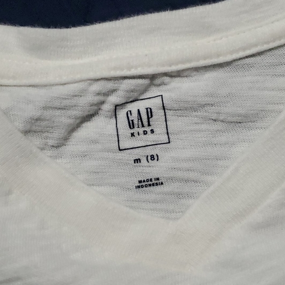 GAP Top - Picture 4 of 4